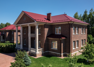 Продаю дом, 1976 м2, деревня Ларюшино, деревня Ларюшино, 91А