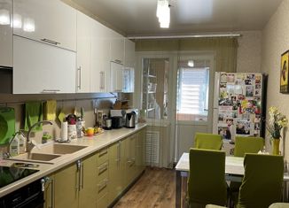 Продается 3-комнатная квартира, 87 м2, Ставрополь, улица 50 лет ВЛКСМ, 50/1, микрорайон №30