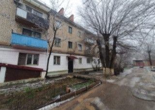 Продаю двухкомнатную квартиру, 45 м2, Калмыкия, улица Анатолия Серова, 39