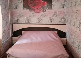 Продаю двухкомнатную квартиру, 42 м2, рабочий посёлок Константиновский, улица Свободы, 1