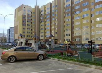 Продается 2-ком. квартира, 63 м2, Ставрополь, улица Чапаева, 4/1Б, микрорайон № 15