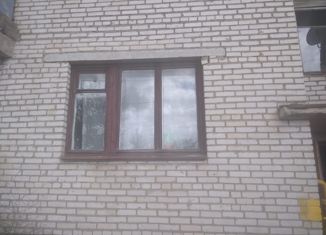 Трехкомнатная квартира на продажу, 67.5 м2, Новгородская область, Центральная улица, 4