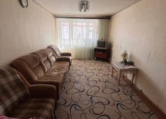 Продам 4-комнатную квартиру, 82 м2, Мелеуз, Школьная улица, 3А