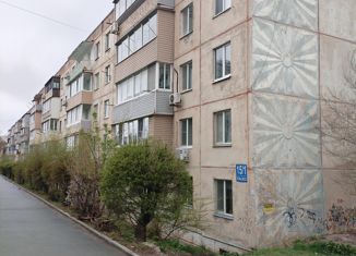 Продам трехкомнатную квартиру, 69.1 м2, Приморский край, улица Лазо, 15/1