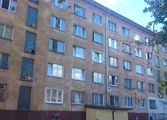 Сдается в аренду комната, 100 м2, Калининград, Серпуховская улица, 27