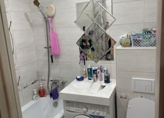 Продажа 2-комнатной квартиры, 38.8 м2, Екатеринбург, улица Культуры, 14, метро Проспект Космонавтов