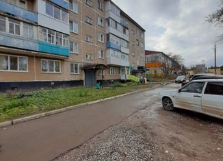 Продажа 2-комнатной квартиры, 44.3 м2, поселок Майский, Красногорская улица, 1