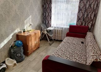 Продам 2-комнатную квартиру, 22.4 м2, Балаково, улица Комарова, 148