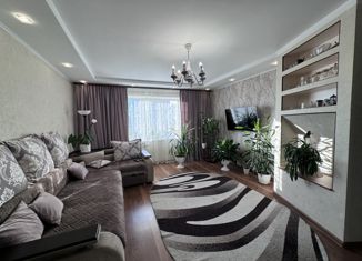 Продается четырехкомнатная квартира, 80 м2, Красноярск, Молодёжный проспект, 7, жилой район Солнечный