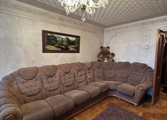 Продается 4-комнатная квартира, 74 м2, Белореченск, улица Ленина, 113