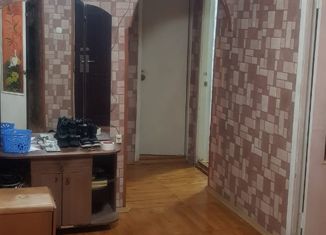 Продаю 4-комнатную квартиру, 82.9 м2, Вятские Поляны, улица Урицкого, 18Б