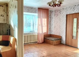 Продаю 2-ком. квартиру, 45.4 м2, село Канашево, улица Терешковой, 3