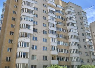 Продажа 1-комнатной квартиры, 50 м2, Смоленск, Кловская улица, 25А