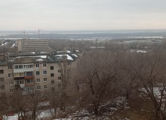 Продается двухкомнатная квартира, 56 м2, Волгоград, улица Батова, 9, Тракторозаводский район