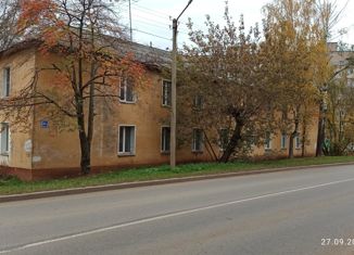 Продажа двухкомнатной квартиры, 64.1 м2, Кировская область, улица Шинников, 29А