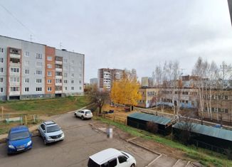 Продается 4-ком. квартира, 76.9 м2, Братск, Юбилейная улица, 37