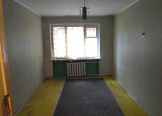 Продается 3-комнатная квартира, 57.7 м2, Ленинск, улица Ленина, 186