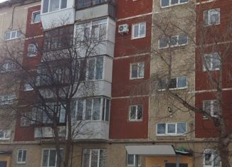 Продается 2-комнатная квартира, 43.8 м2, Каменск-Уральский, улица Кутузова, 35