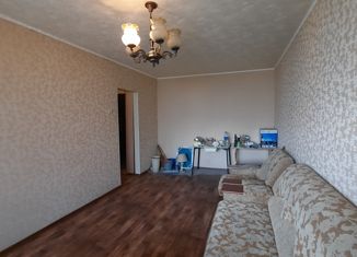 Продаю 1-ком. квартиру, 32.5 м2, Орск, улица Маршала Жукова, 5А