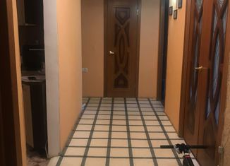 Продам 4-ком. квартиру, 75 м2, Элиста, 2-й микрорайон, 2-й микрорайон, 36