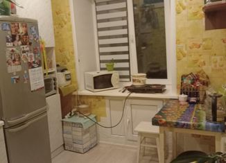 Продаю 1-комнатную квартиру, 29.9 м2, Краснокамск, улица Калинина, 12