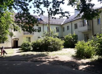 Продам комнату, 69.7 м2, Дедовск, улица Володарского, 15