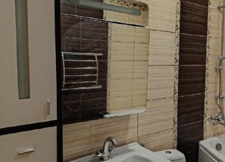 Продаю 2-ком. квартиру, 53.4 м2, рабочий посёлок Эльбан, 1-й микрорайон, 43