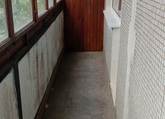 Продается 1-ком. квартира, 33 м2, Псков, Рижский проспект, 68