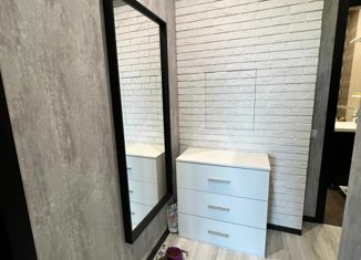 Продаю 1-ком. квартиру, 44 м2, Шатура, улица Винтера, 1А