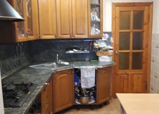 Продажа 4-ком. квартиры, 87.4 м2, Курск, Орловская улица, 34