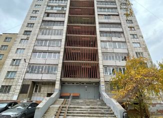 Продаю 2-комнатную квартиру, 50 м2, Пермь, улица Луначарского, 26, Ленинский район