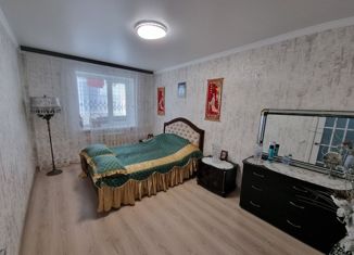 2-комнатная квартира на продажу, 60 м2, Ейск, Центральная улица, 64/4