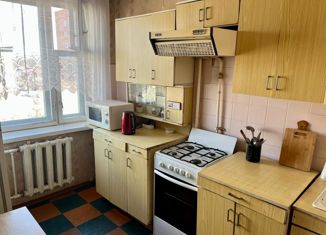 Аренда 3-комнатной квартиры, 64 м2, Омская область, 2-я Поселковая улица, 49