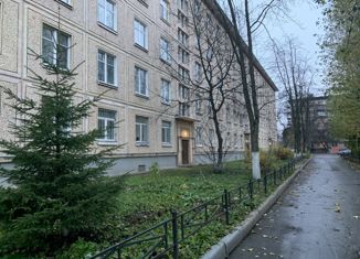 Продается 3-комнатная квартира, 74.3 м2, Санкт-Петербург, проспект Елизарова, 20, проспект Елизарова