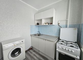 Продается двухкомнатная квартира, 46 м2, Москва, улица Коштоянца, 1/83, улица Коштоянца