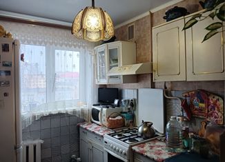 Продается 3-комнатная квартира, 62.8 м2, Курганская область, Комсомольская улица, 81