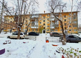Продается двухкомнатная квартира, 42 м2, Екатеринбург, улица 40-летия Октября, 26, улица 40-летия Октября