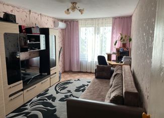 2-ком. квартира на продажу, 46.1 м2, село Хороль, улица Космонавтов, 13