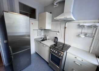 Сдача в аренду двухкомнатной квартиры, 42 м2, Екатеринбург, улица Мира, 2, улица Мира