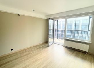 Продажа 1-комнатной квартиры, 55.75 м2, Санкт-Петербург, улица Салова, 61, метро Бухарестская