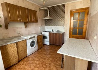 Продам 1-ком. квартиру, 37 м2, посёлок городского типа Иноземцево, улица Маяковского, 11