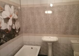 Сдается 1-комнатная квартира, 35 м2, посёлок Тепличный, Тепличная улица, 7