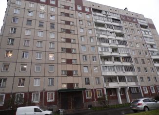 Продам однокомнатную квартиру, 44.4 м2, Санкт-Петербург, метро Комендантский проспект, Камышовая улица, 6к4