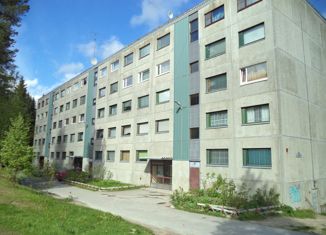 Четырехкомнатная квартира на продажу, 77.5 м2, Костомукша, Советская улица, 4