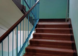 2-ком. квартира на продажу, 42.1 м2, Соликамск, Набережная улица, 129