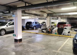 Машиноместо на продажу, 16.2 м2, Москва, метро Новопеределкино, Лукинская улица, 18с1