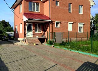 Продаю дом, 205 м2, деревня Нагорное, Центральная улица, 12