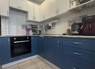 Трехкомнатная квартира на продажу, 72 м2, Ставрополь, улица Бруснева, 11, микрорайон № 19