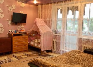 Продажа 2-комнатной квартиры, 50.3 м2, Златоуст, улица имени Н.П. Полетаева, 4