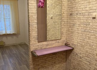 Продается 3-комнатная квартира, 58.1 м2, Москва, метро Солнцево, Производственная улица, 1к1